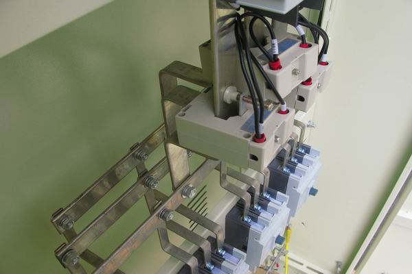 寻乌配电柜-3683谈谈配电柜的尺寸有哪些